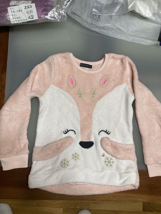 Pijama de menina cara gato