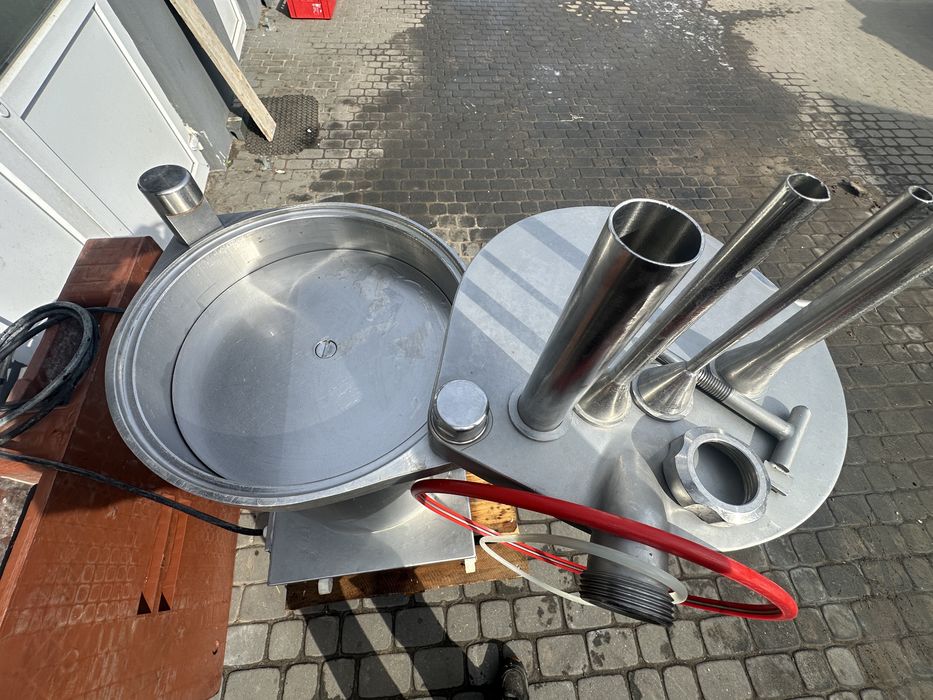 Sprzedam nadziewarke 60 l