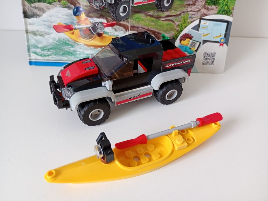 LEGO City 60240 - Przygoda w kajaku