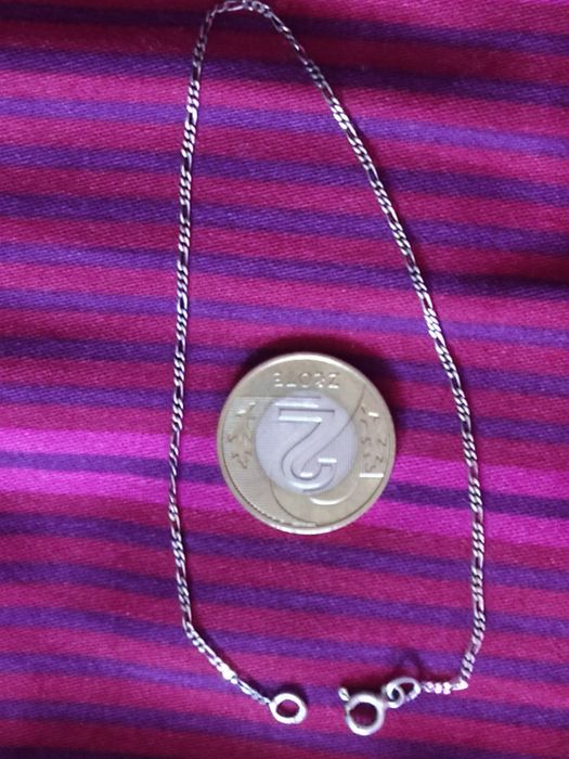 Srebrna delikatna bransoletka