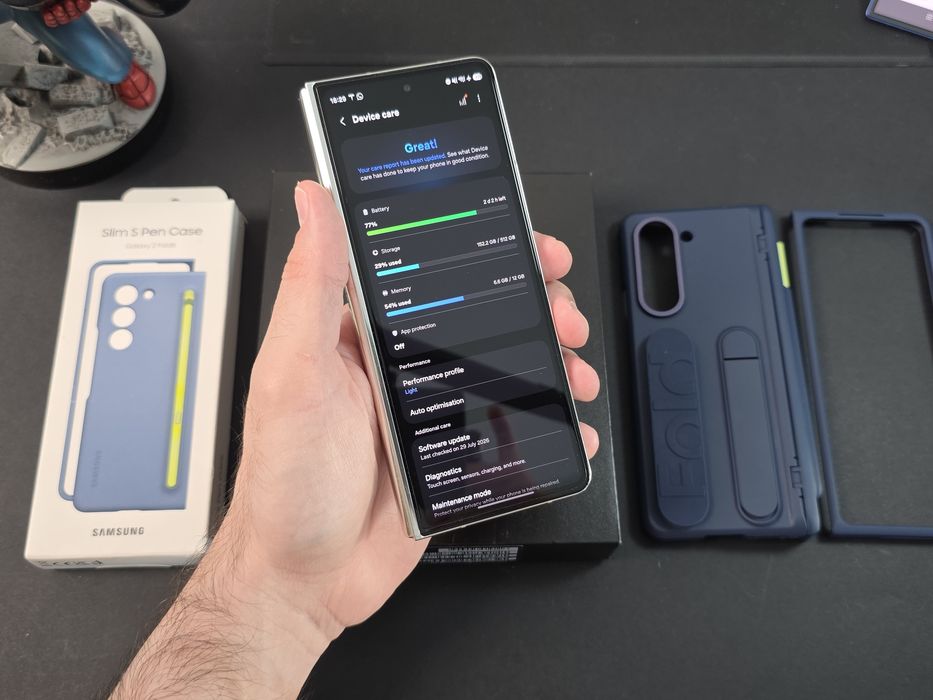 Galaxy Z Fold5 512 GB/12 GB Creme + Caixa e acessórios