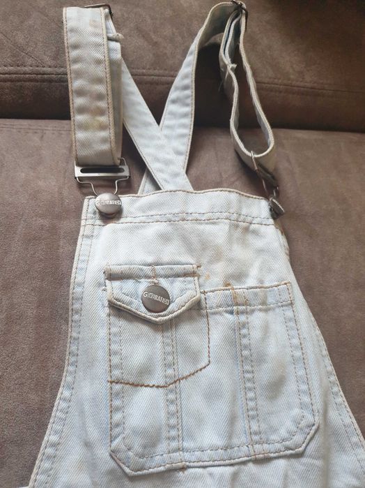 OGRODNICZKI JEANSOWE krótkie- jasny jeans (rozmiar 152)