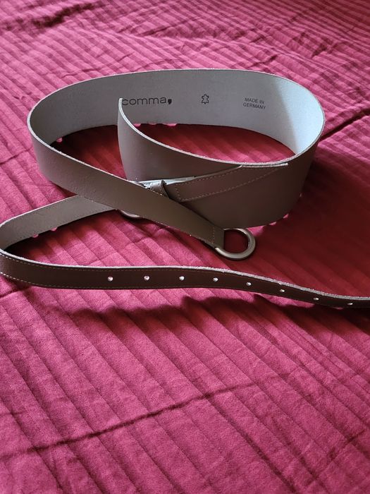 Ремінь жіночий ,фірмовий