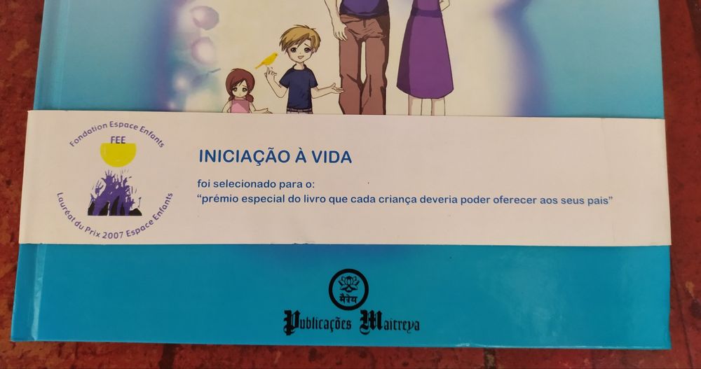 Livro "Iniciação à Vida"