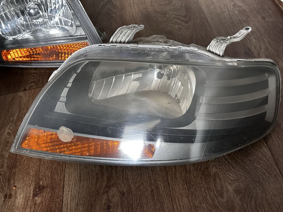 Продам колплект фар Chevrolet Aveo/Daewoo Kalos