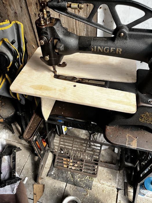 Maszyna rzemieślnicza singer 29K71