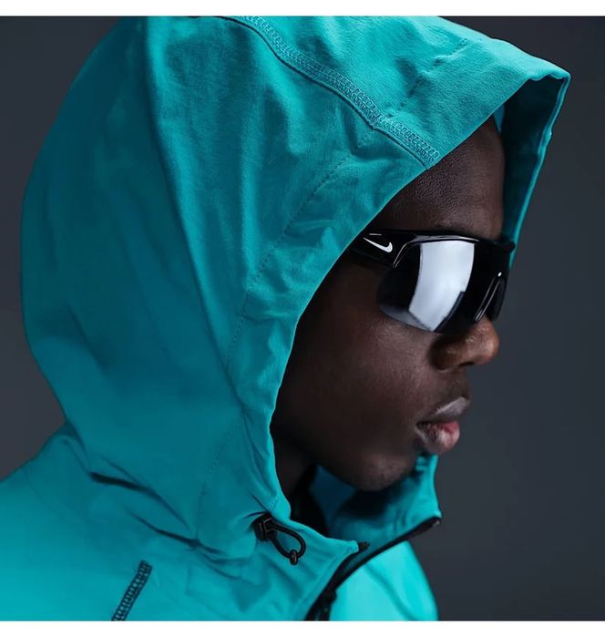 Оригінал !!! вітровка Nike Tech Windrunner Turquoise HM7151-345 ( S, M )