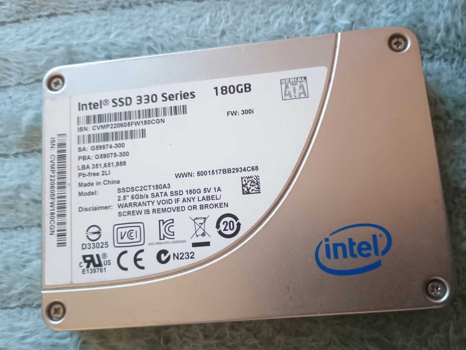 Dysk SSD Intel 330 Series 180 GB. SATA 2.5