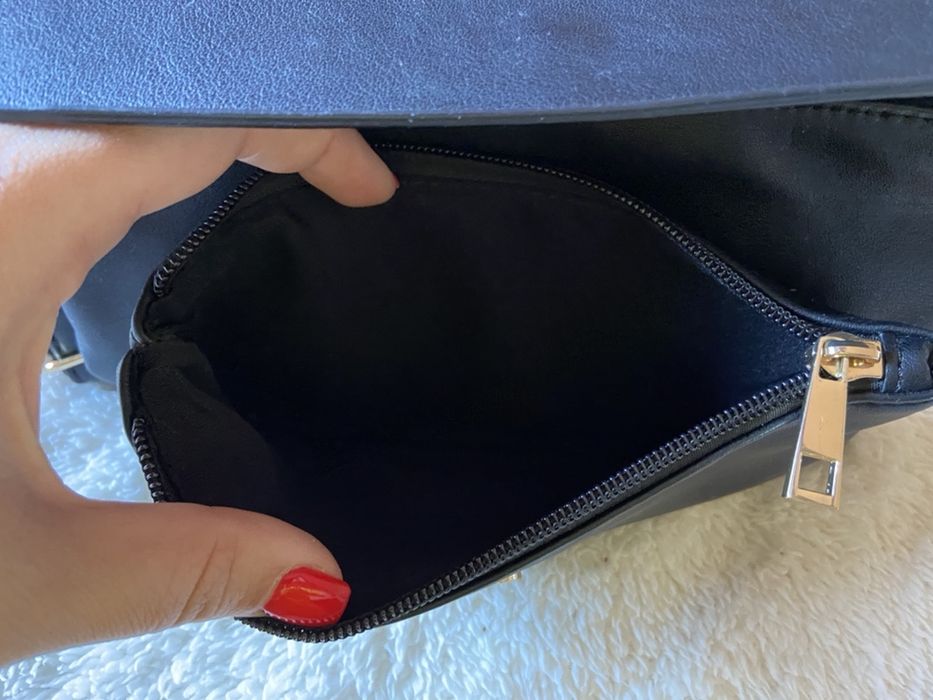 Bolsa pequena preta Parfois