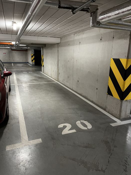 Miejsce postojowe Nyska 59  Residence