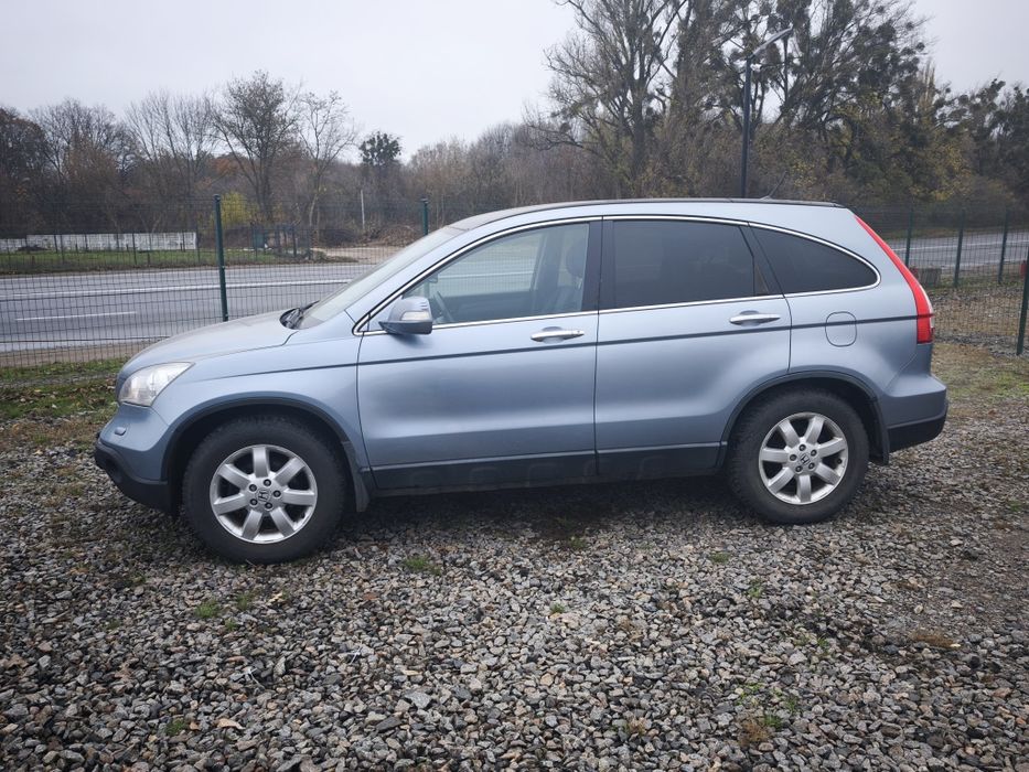 Продам HONDA CR-V тільки розмитнена.