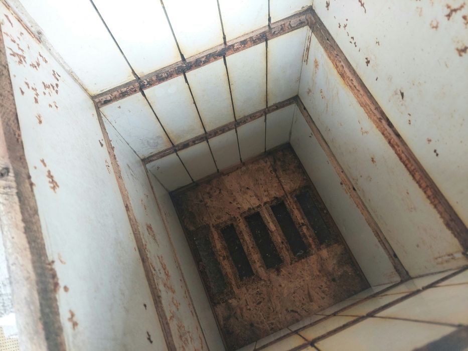 Улик из 3-х корпусов, многоуровневый, многоярусный, многокорпусной