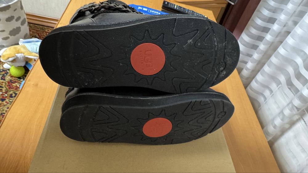 Продам Уггі. Стан гарний