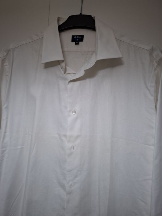 Camisa MrBlue, tamanho 42, para botõrs de punho