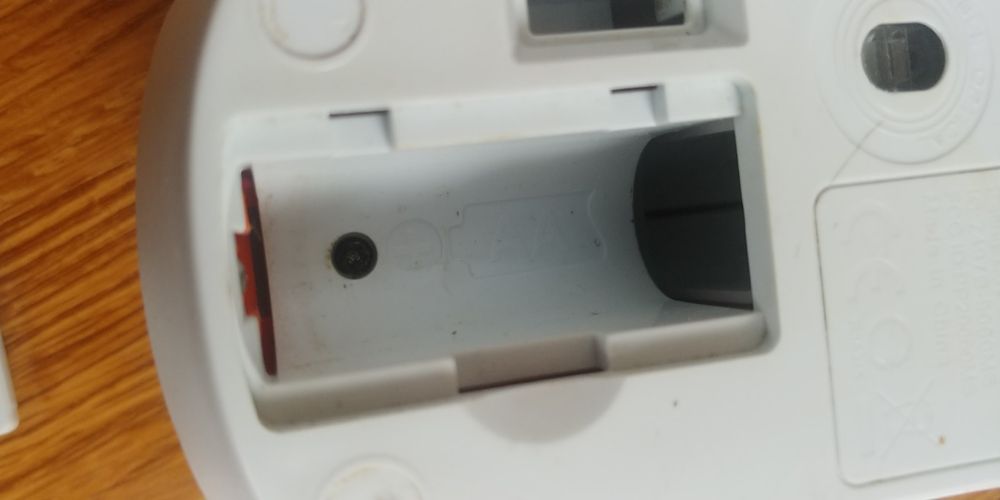 Біла миша RAPOO 1190 на батарейці АА