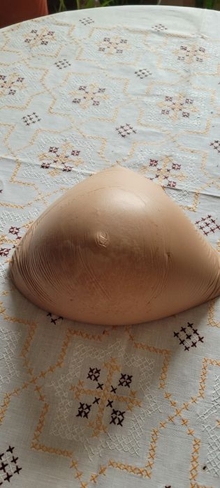 Proteza piersi Amoena