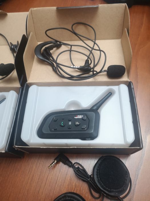 V4 + V6 Motorcycle Rider/Referee Intercom System64563905983107121