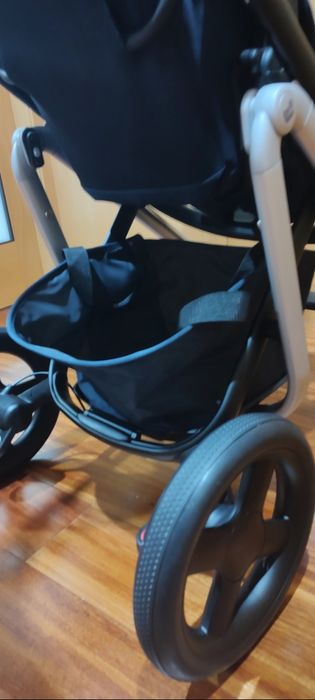 Carrinho bebé Maxicosi como novo + brinquedos