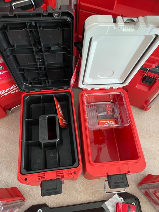 Ящик Milwaukee PACKOUT, набір або окремо. Кейс.