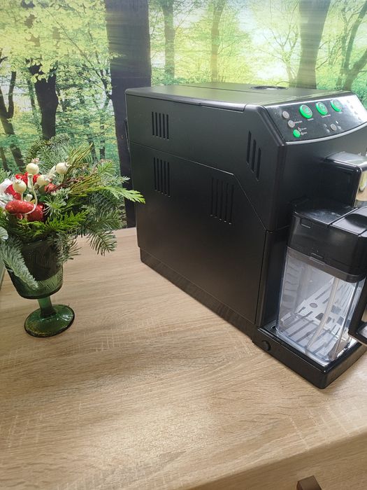 Ekspres do kawy Philips hd8829 + karafka na mleko z uchwytem