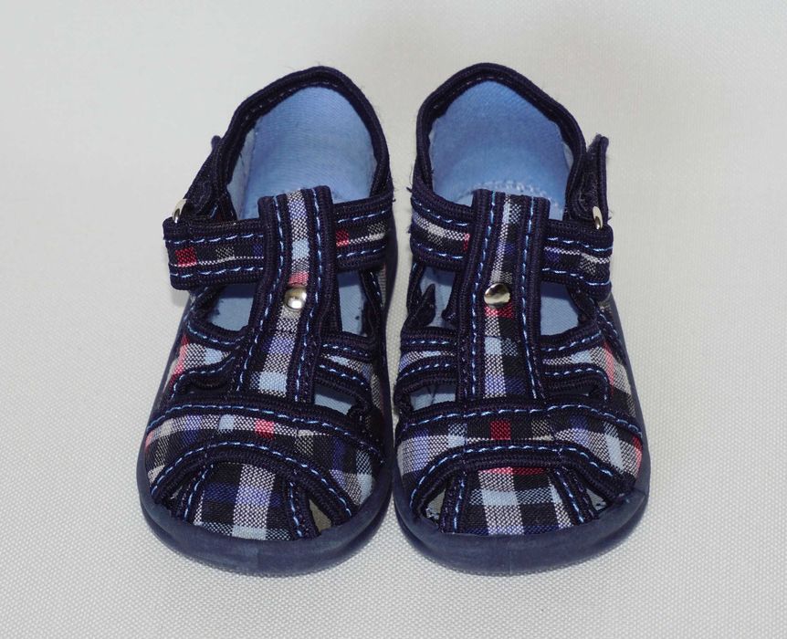 Kapcie tekstylne (5.10.15.)  19