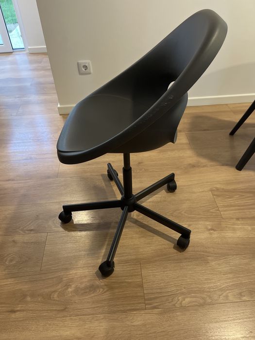 Cadeiria escritorio Modelo ELDBERGET / MALSKÄR