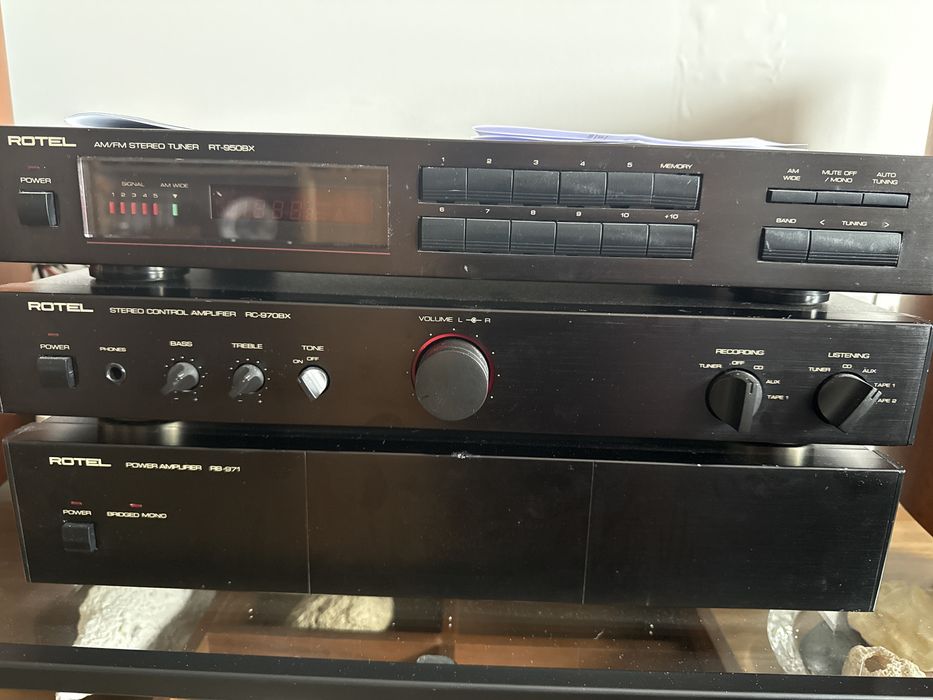 Pre-Amplificador e Power Rotel e Radio