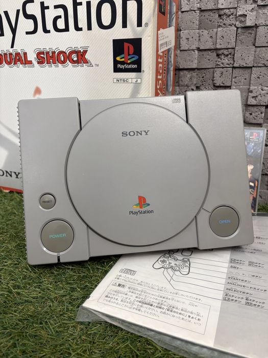 SONY PS1 scph 7000 ntsc j гарний стан! можливий КРЕДИТ