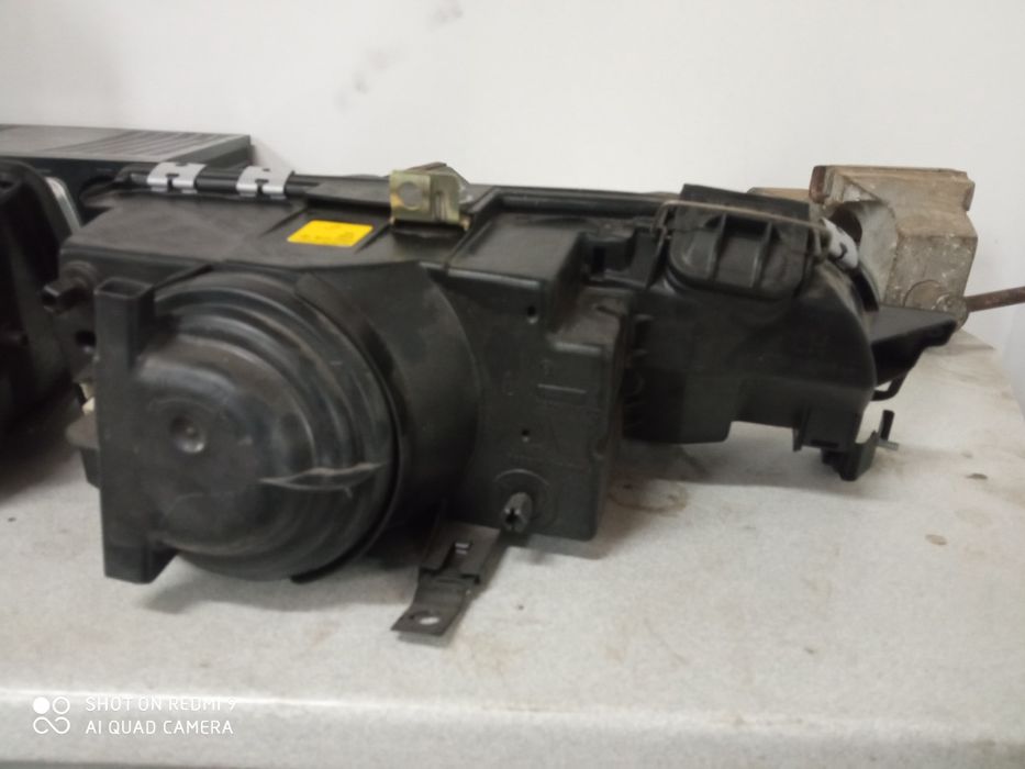 Lampy prawa lewa ford scorpio