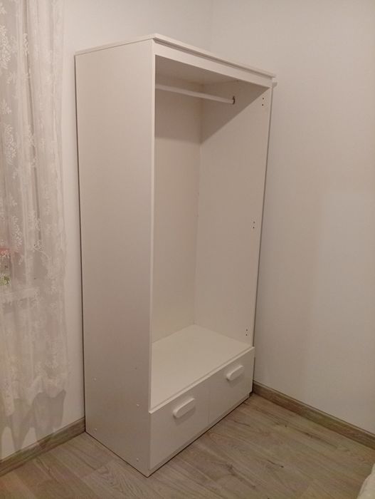 Sprzedam Szafe biala