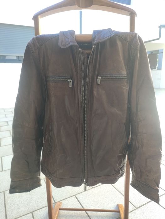 Casaco de pele castanha