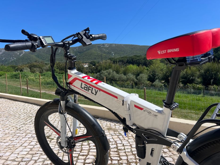Bicicleta elétrica dobrável