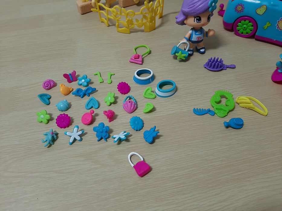 Pinipons c/conjunto Baloiço Árvore, Carro e outros Acessórios