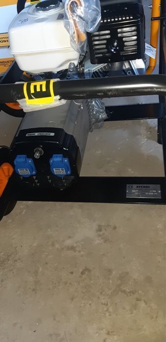 Іспанський бензо-генератор 4,8-5кВА/1Ф Ayerbe 5000H Хонда GX-270