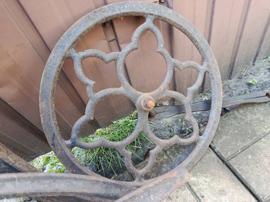 Станина швейной машины  Зингер стол Singer лофт