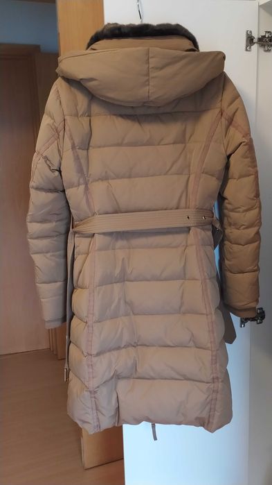 Casaco comprido impermeável