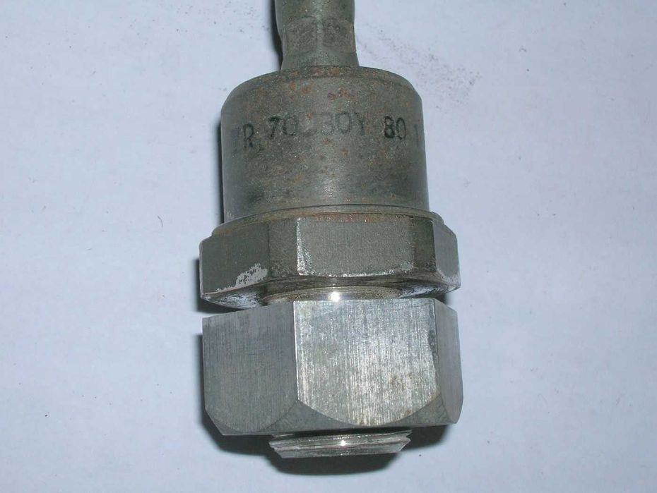 Diodo rectificador 70U30 - 250A / 300V