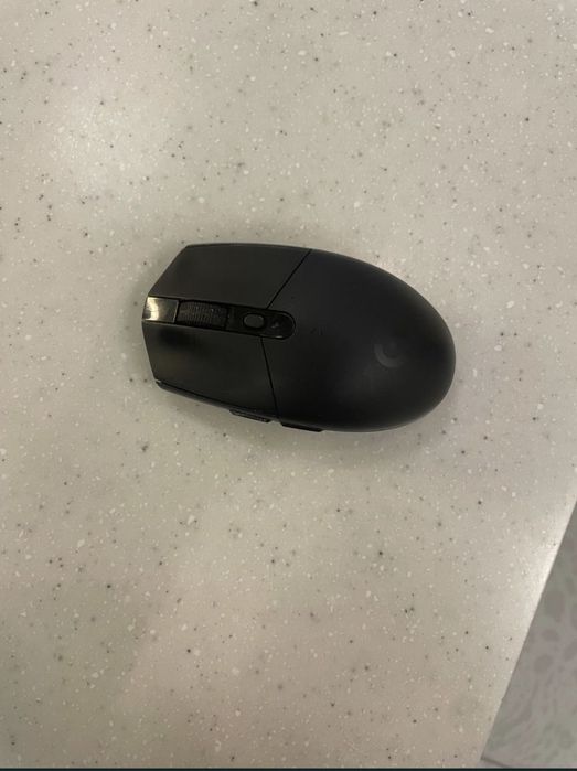 Мишака Logitech G305