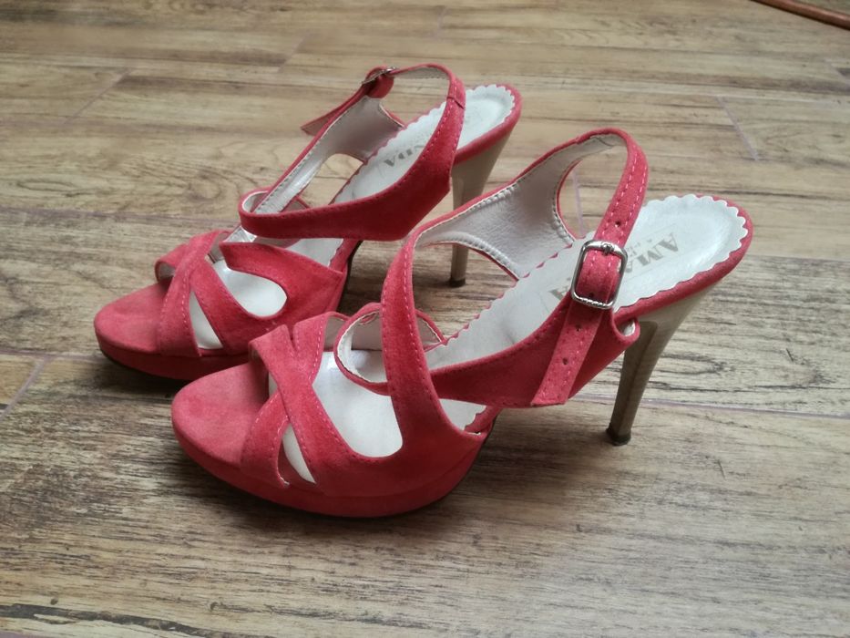 Sandałki rozmiar 40