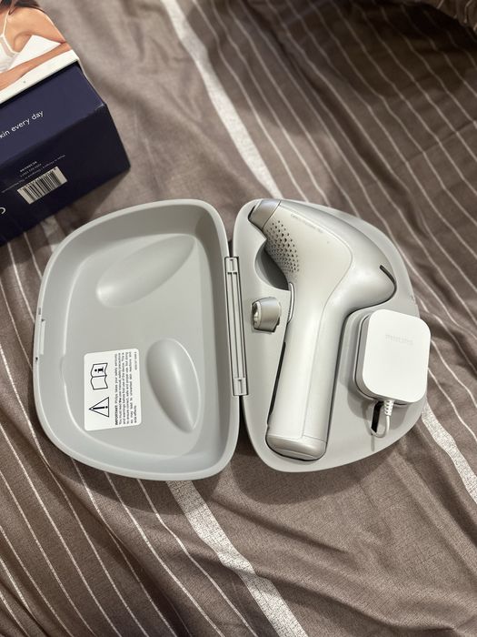 Фотоепілятор Philips