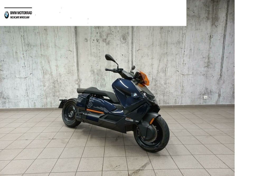 BMW C1 CE 04 Kat B  FV 23% Full opcja Inchcape Wrocław 1713 km