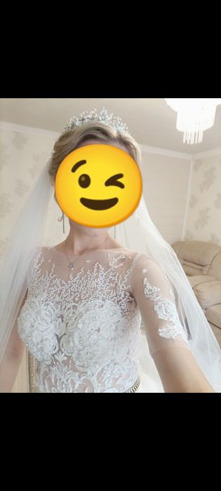 Продається весільна сукня