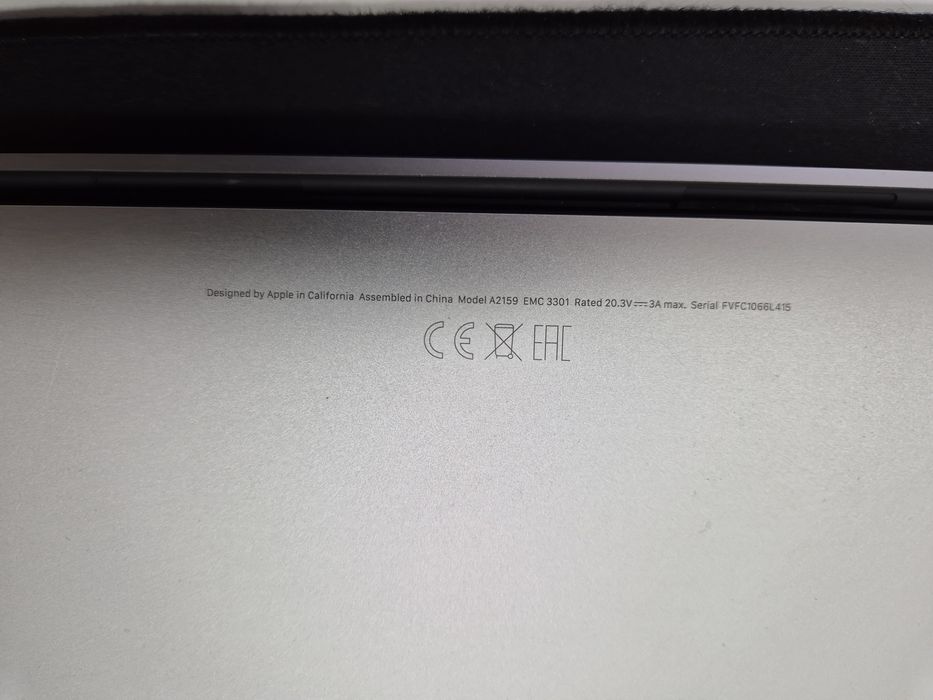 Macbook Pro 13 cali Intel i5 8GB na części