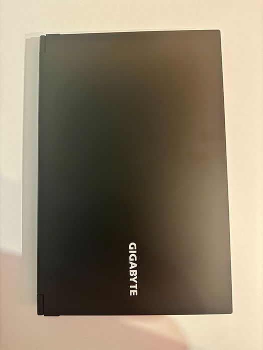 Gigabyte G5 KF i5-13500H 16GB RTX4050