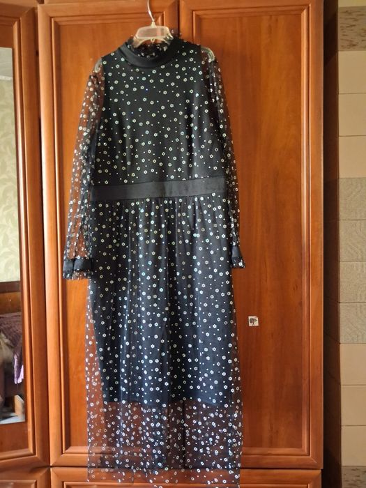 Плаття чорне жіноче