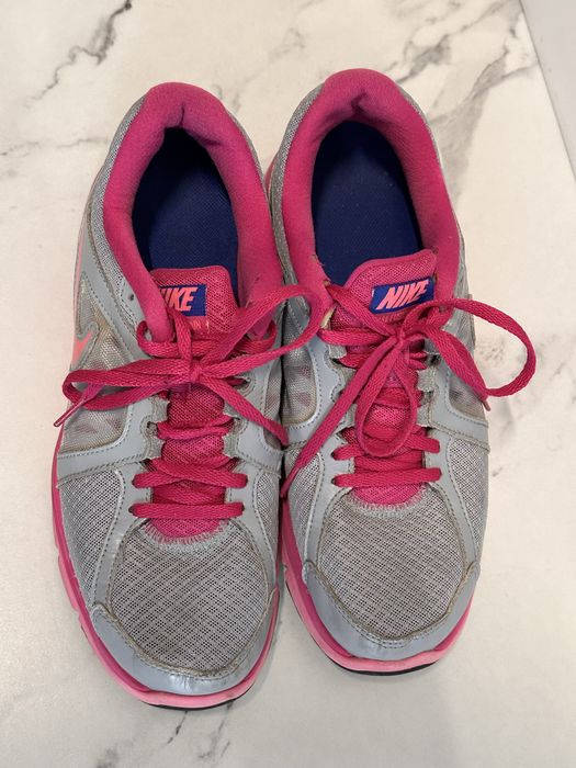Кросівки Nike жіночі, розмір 41 (26.5 см), оригінал