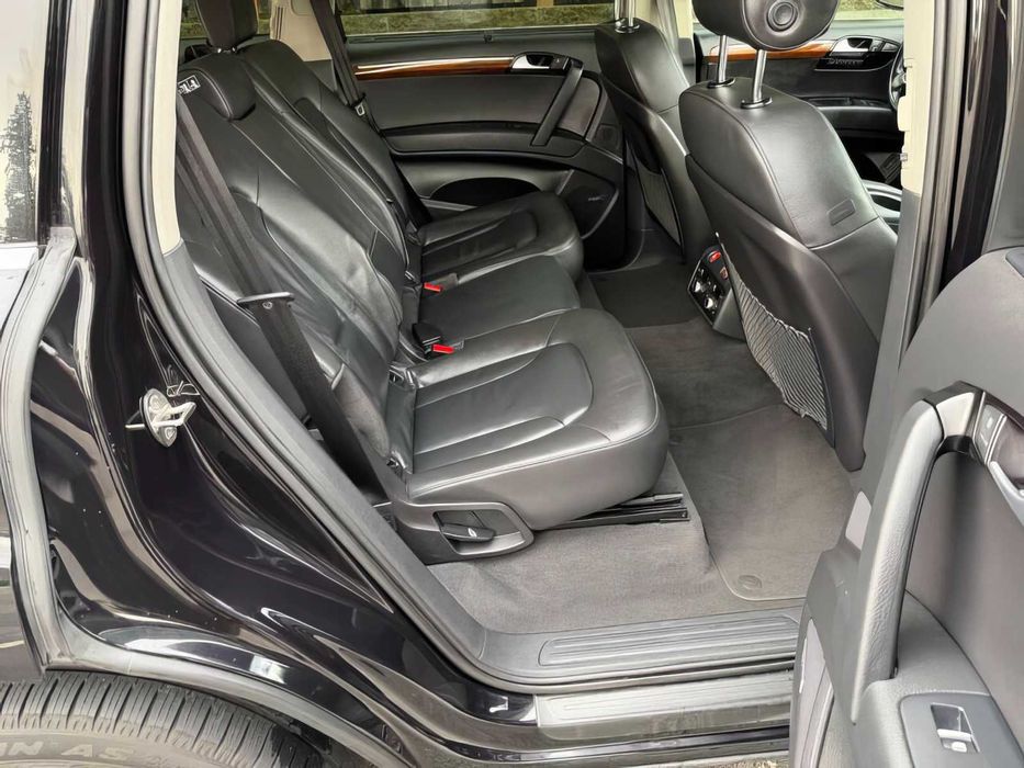 Audi Q7 quattro  Premium Plus      2015