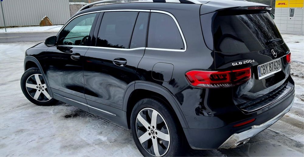 Mercedes GLB  200D Skóry niski przebieg bezwypadkowy stan BDB
