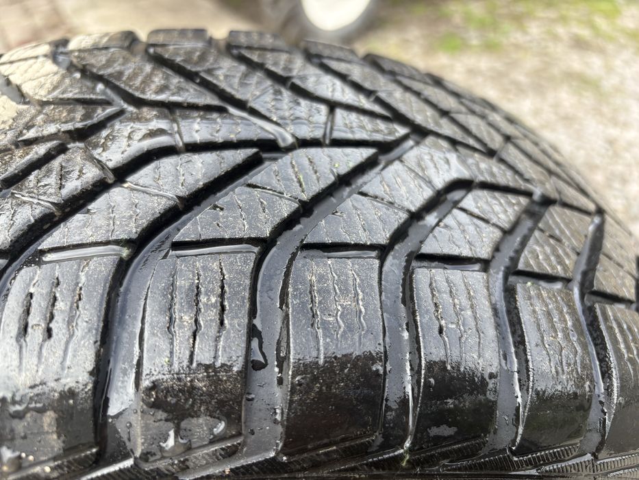 Колеса шини диски  Yokohama VW Skoda SeatR16 205/55/. 5/112