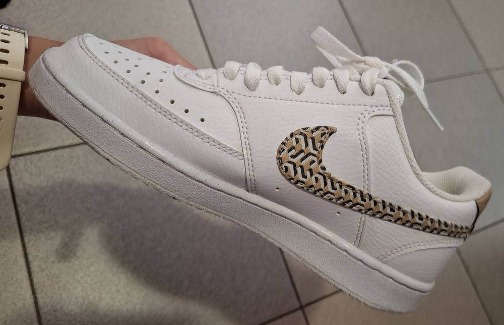 Кросівки Nike W NIKE COURT VISION LO NN NU FN7323-100